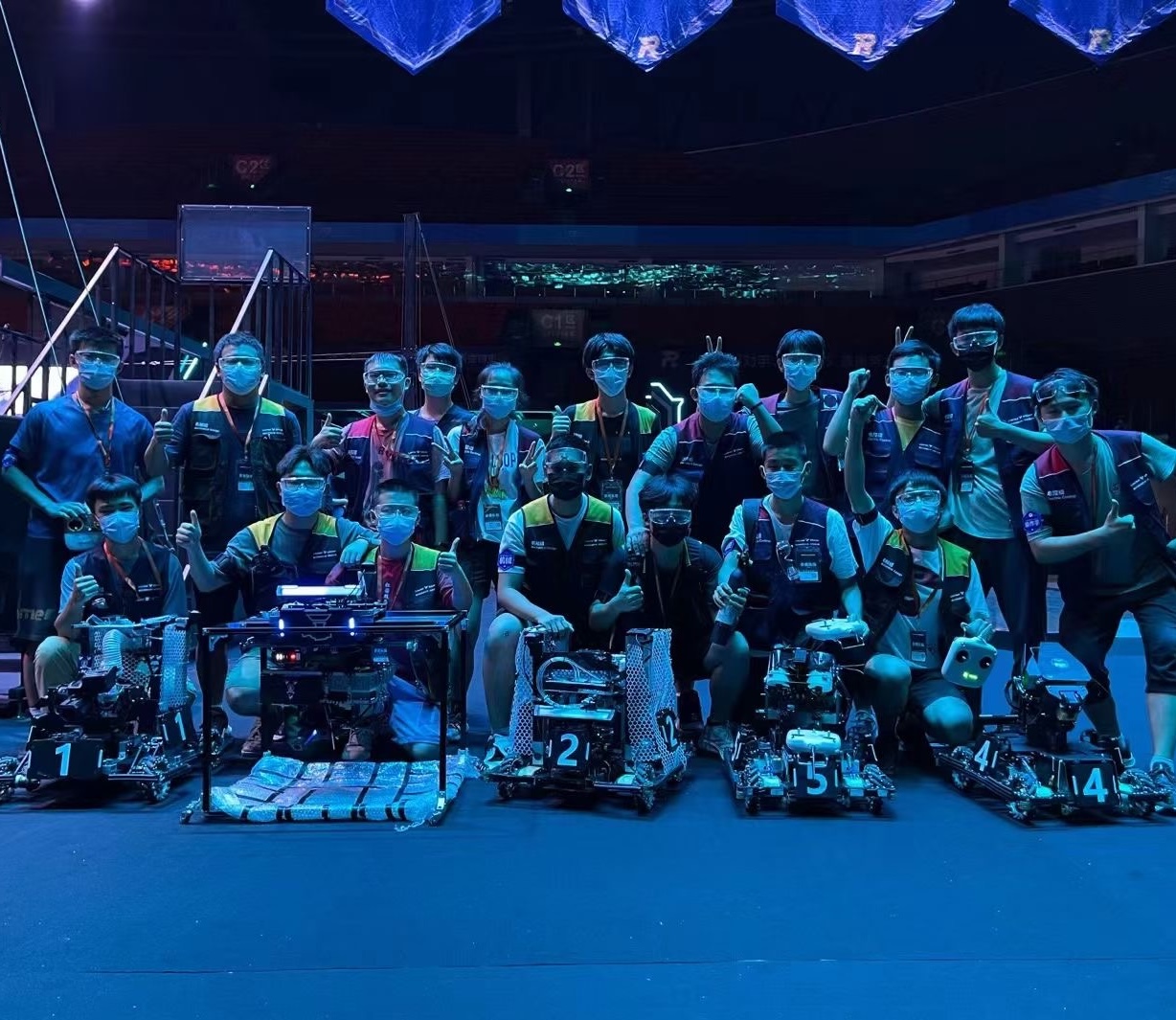 DJI RoboMaster team competition